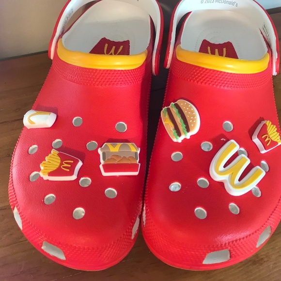 Crocs classic limited edition red Ronald McDonald’s clog - Picture 11 of 16
